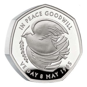 the design of the Royal Mint's 2025 commemorative VE Day coins is the same for both the gold and silver version of the coins